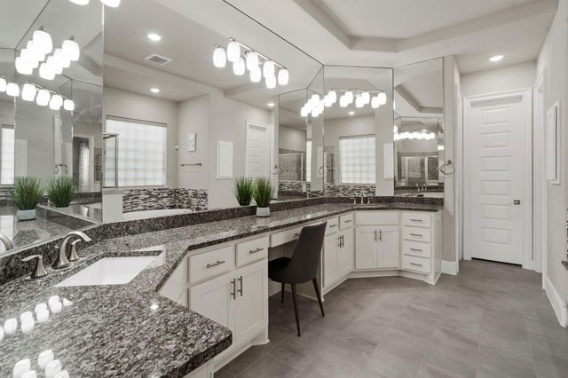 5711 Clouds Creek Lane, Sugar Land, TX 77479