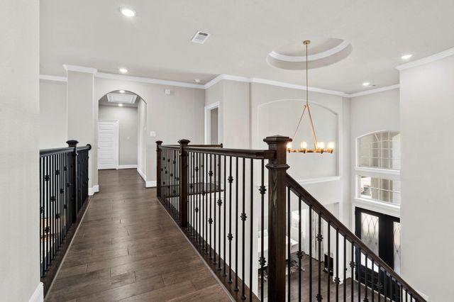 5711 Clouds Creek Lane, Sugar Land, TX 77479