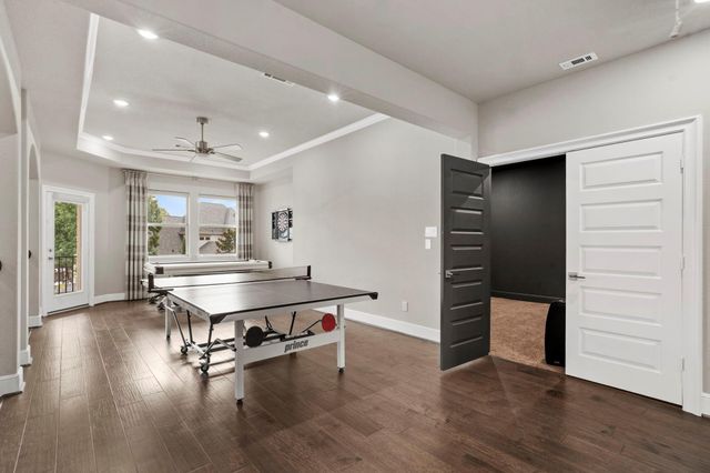 5711 Clouds Creek Lane, Sugar Land, TX 77479