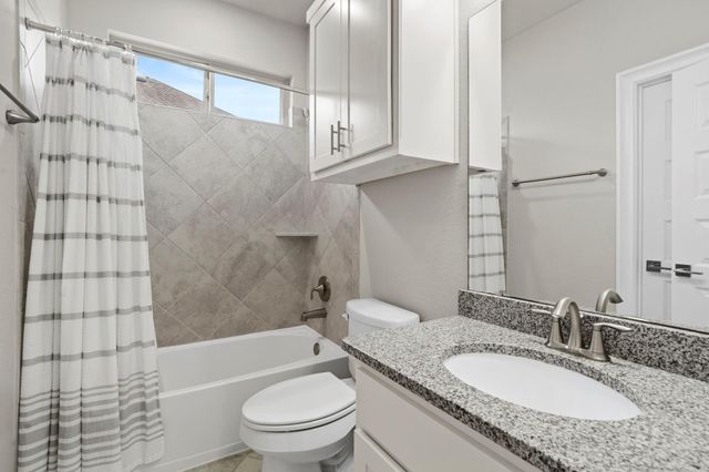 5711 Clouds Creek Lane, Sugar Land, TX 77479