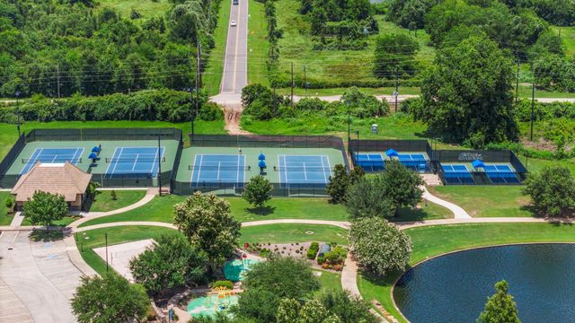 5711 Clouds Creek Lane, Sugar Land, TX 77479