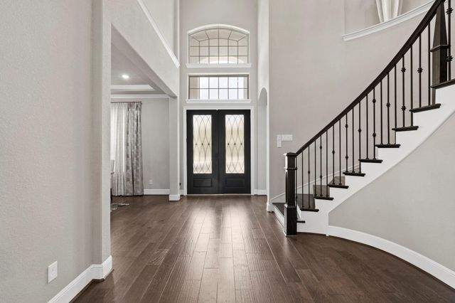 5711 Clouds Creek Lane, Sugar Land, TX 77479