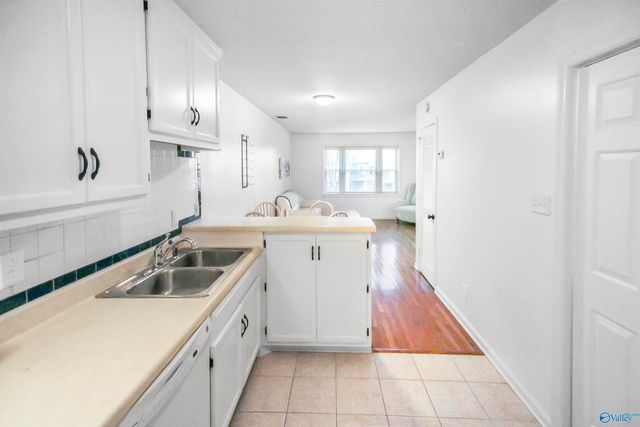 2132 Belle Grove Drive SW 2132, Huntsville, AL 35802