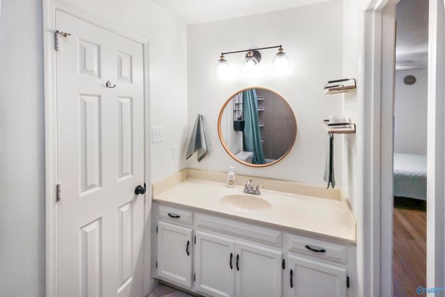 2132 Belle Grove Drive SW 2132, Huntsville, AL 35802