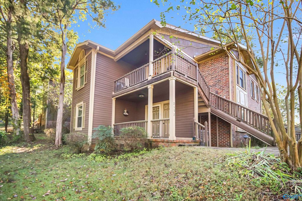2132 Belle Grove Drive SW 2132, Huntsville, AL 35802