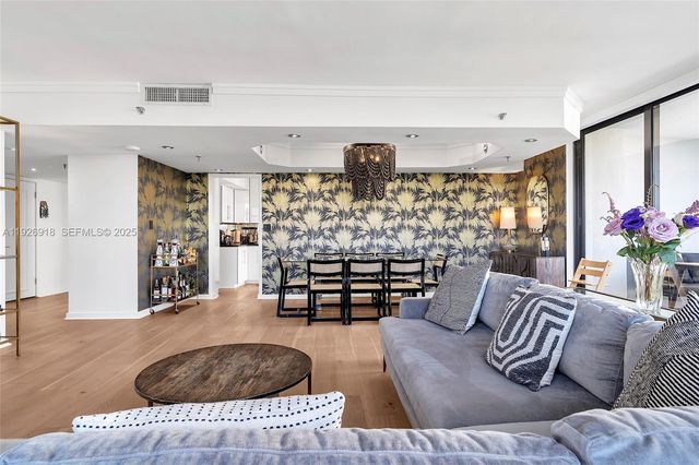 9 Island Ave 415, Miami Beach, FL 33139