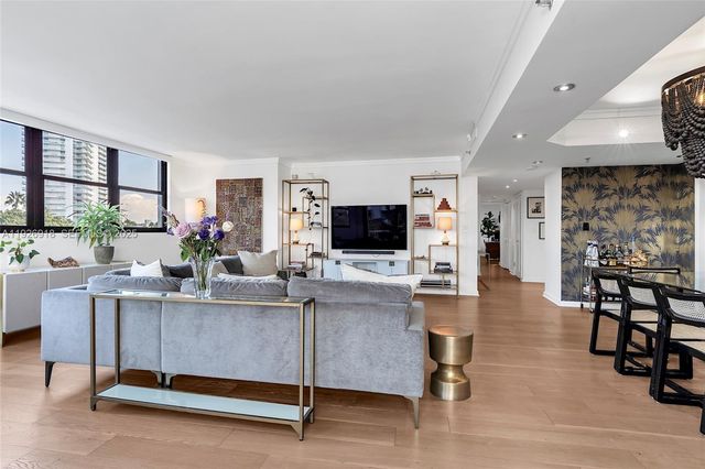 9 Island Ave 415, Miami Beach, FL 33139