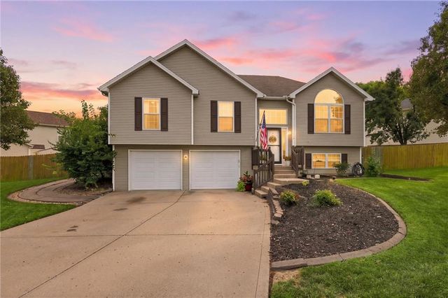 1319 NE 105th Terrace, Kansas City, MO 64155