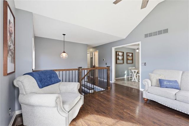 1319 NE 105th Terrace, Kansas City, MO 64155