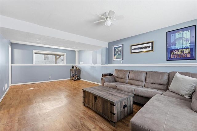 1319 NE 105th Terrace, Kansas City, MO 64155