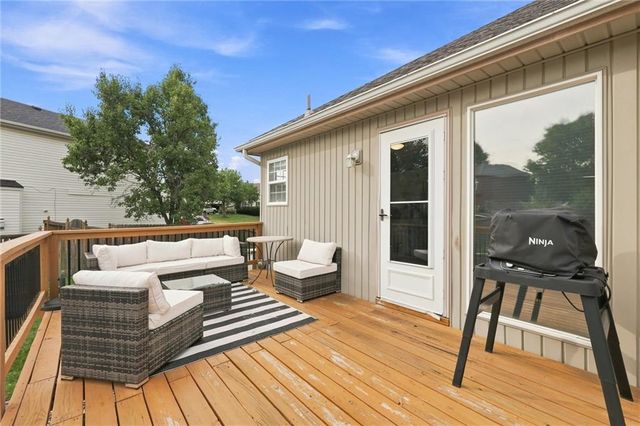 1319 NE 105th Terrace, Kansas City, MO 64155