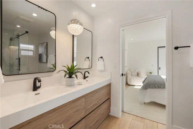 2187 Meyer Place, Costa Mesa, CA 92627