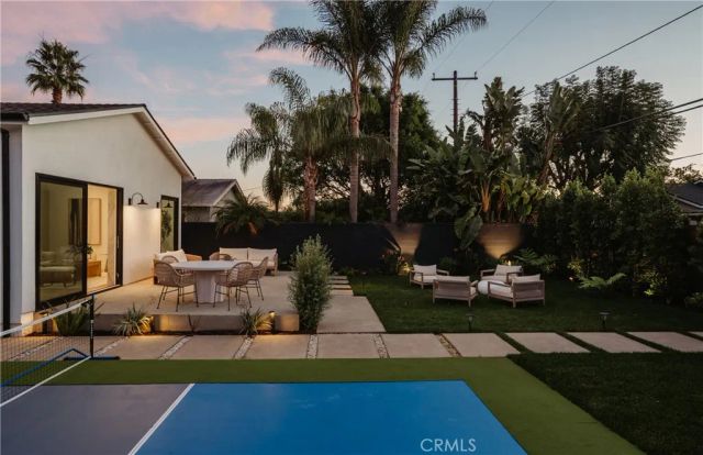 2187 Meyer Place, Costa Mesa, CA 92627