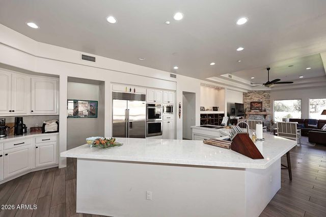 11698 E WETHERSFIELD Road, Scottsdale, AZ 85259