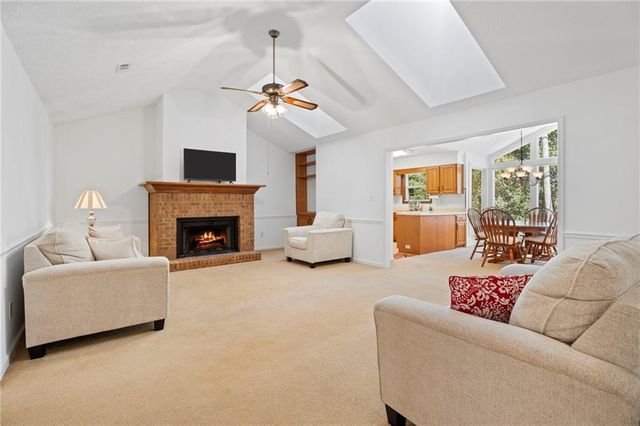 2 Dover Trail, Peachtree City, GA 30269