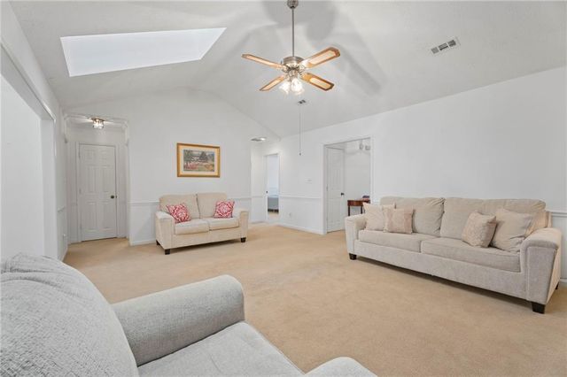 2 Dover Trail, Peachtree City, GA 30269