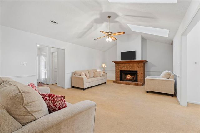 2 Dover Trail, Peachtree City, GA 30269