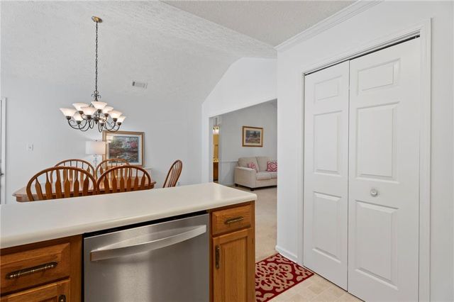 2 Dover Trail, Peachtree City, GA 30269