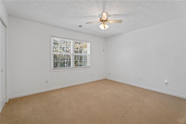 2 Dover Trail, Peachtree City, GA 30269