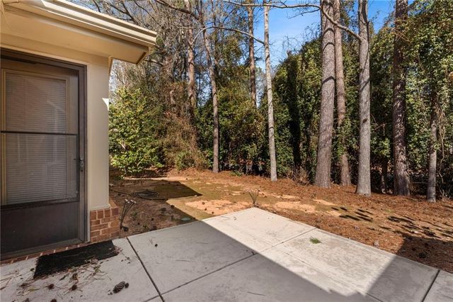 2 Dover Trail, Peachtree City, GA 30269