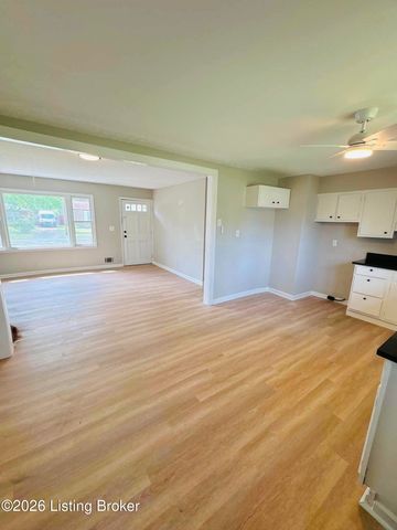 7709 Kim Dr, Louisville, KY 40214