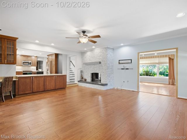 3548 Valleyview Court, West Bloomfield Charter Township, MI 48323