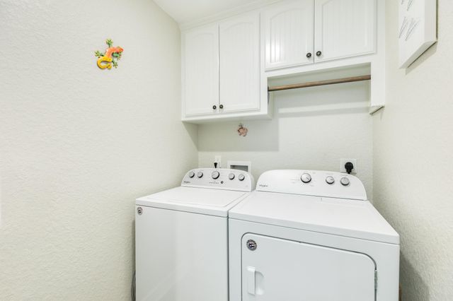 222 Sea Oats Drive, Surfside Beach, TX 77541