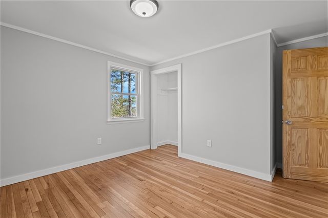 689 Knotty Oak Road, Coventry, RI 02816