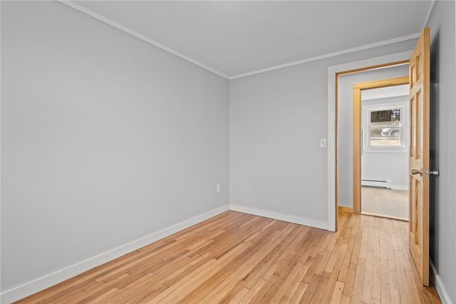 689 Knotty Oak Road, Coventry, RI 02816