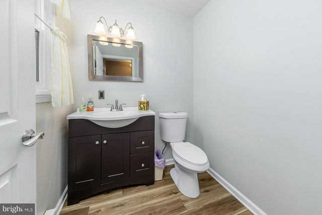 1010 WILLOW GROVE RD, Pittsgrove, NJ 08318
