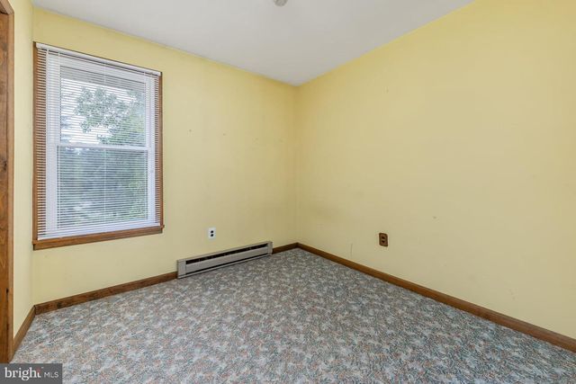 1010 WILLOW GROVE RD, Pittsgrove, NJ 08318