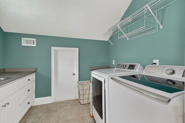 20 Sunset Drive, Greenville, SC 29605