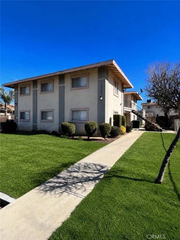 13383 3rd Street 3, Yucaipa, CA 92399
