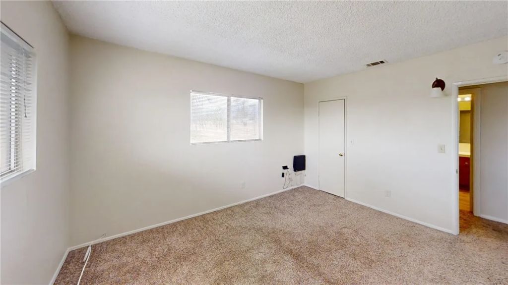 13383 3rd Street 3, Yucaipa, CA 92399