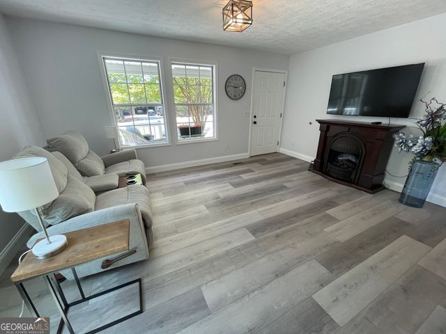 620 S Hogan Drive, Westminster, SC 29693