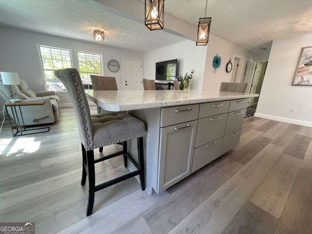 620 S Hogan Drive, Westminster, SC 29693