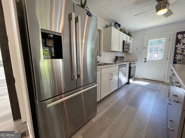 620 S Hogan Drive, Westminster, SC 29693