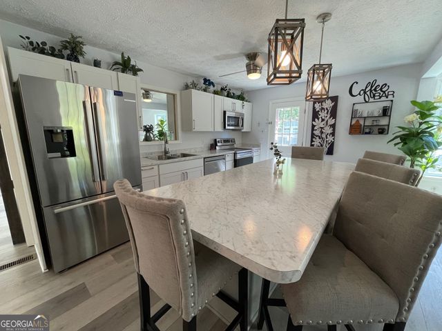 620 S Hogan Drive, Westminster, SC 29693