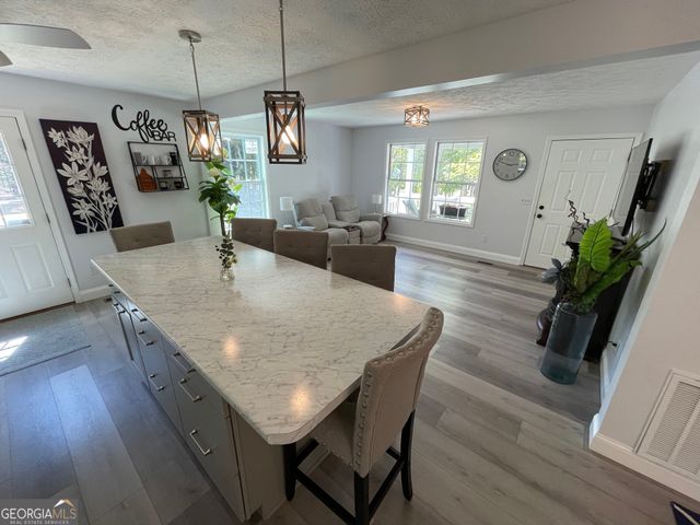 620 S Hogan Drive, Westminster, SC 29693