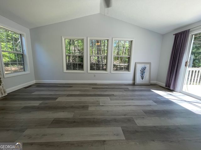 620 S Hogan Drive, Westminster, SC 29693