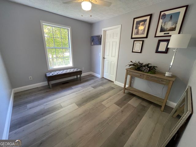 620 S Hogan Drive, Westminster, SC 29693