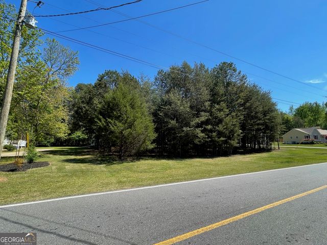 620 S Hogan Drive, Westminster, SC 29693