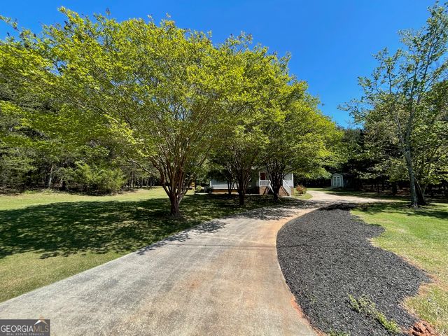 620 S Hogan Drive, Westminster, SC 29693