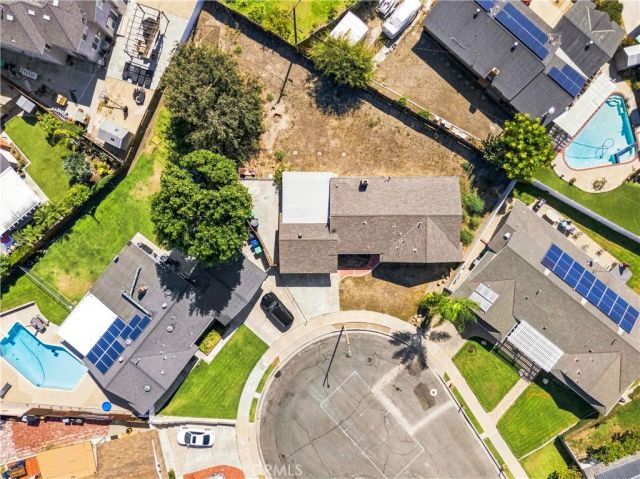 1952 N Topaz Street, Orange, CA 92867
