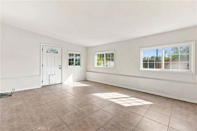 1952 N Topaz Street, Orange, CA 92867