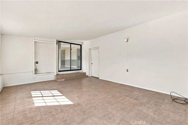 1952 N Topaz Street, Orange, CA 92867