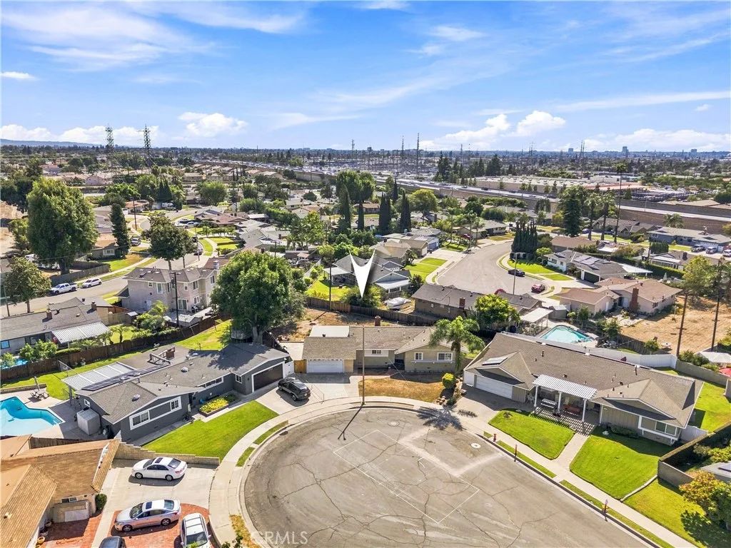 1952 N Topaz Street, Orange, CA 92867