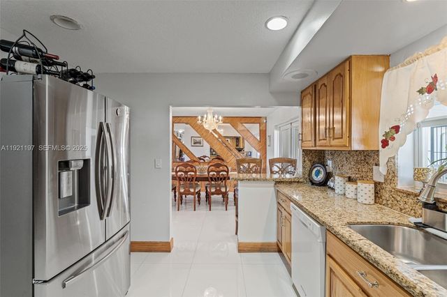 7004 SW 139th Pl, Miami, FL 33183