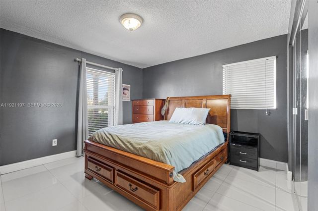 7004 SW 139th Pl, Miami, FL 33183