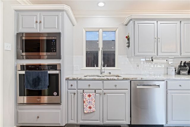 438 Chase Dr, Corpus Christi, TX 78412
